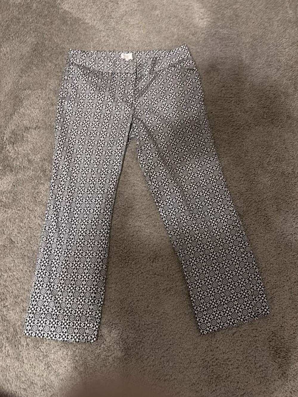 Laundry by Shelli Segal Black and White Geometric Print Cropped Pants  Size 6